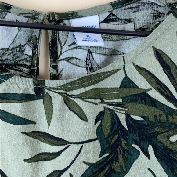 Palm leaf print tank - Picture 3 of 6